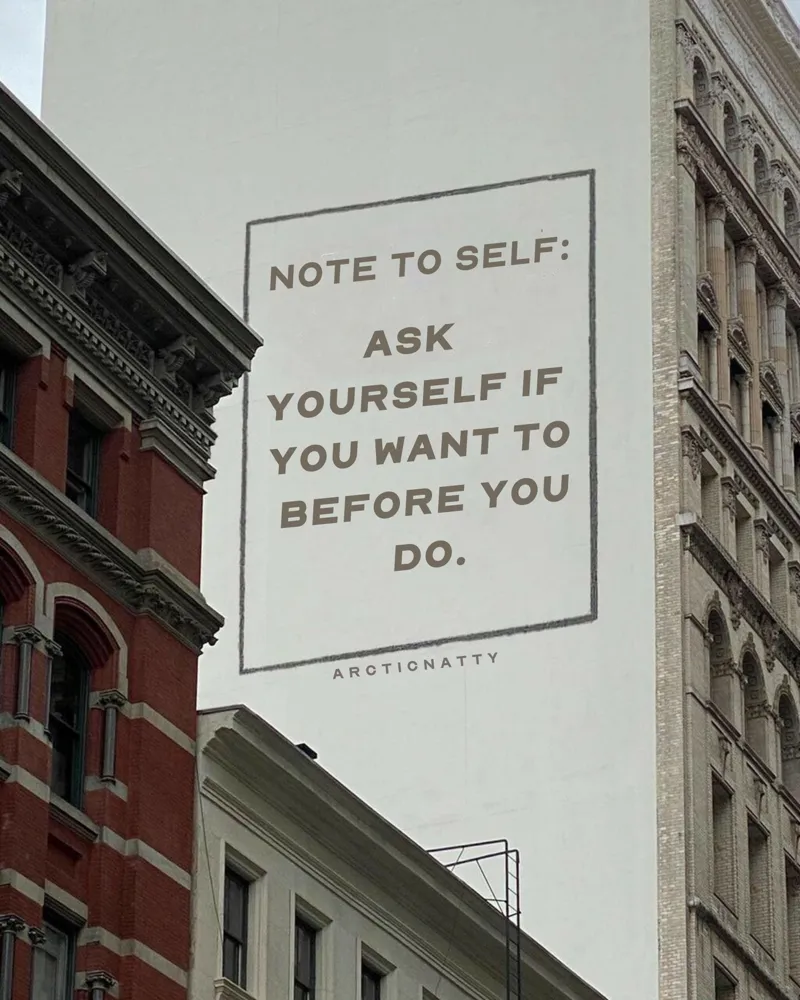 Note to self painted on a building